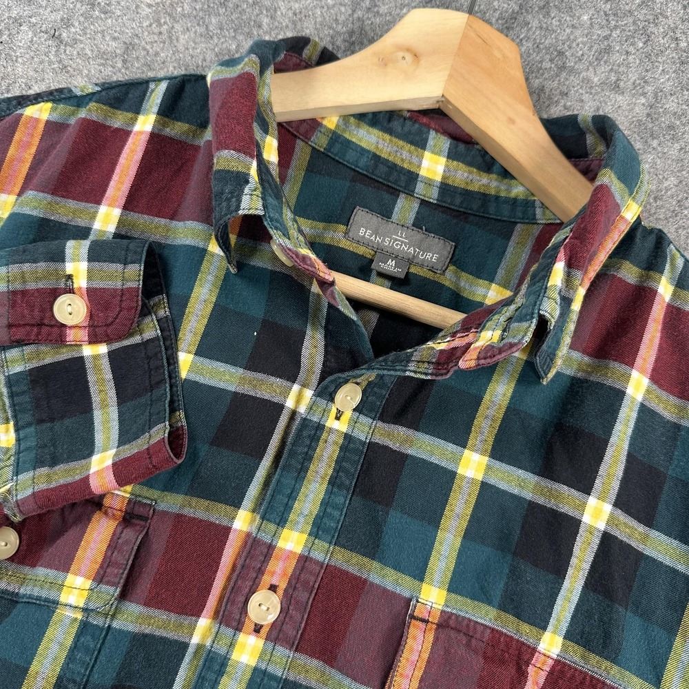 LL Bean Signature Shirt Mens Medium Green Red Plaid Long Sleeve Button Down